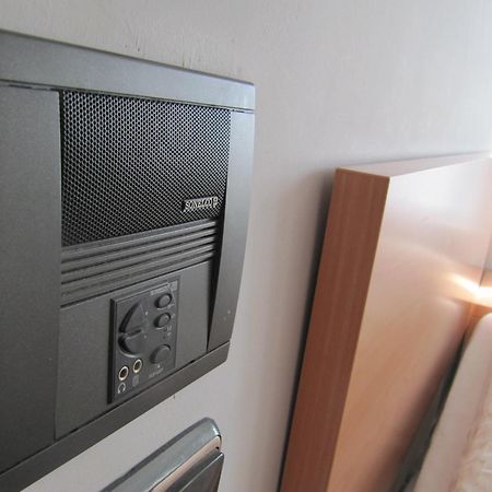 Hostal Meseguer El Altet Buitenkant foto
