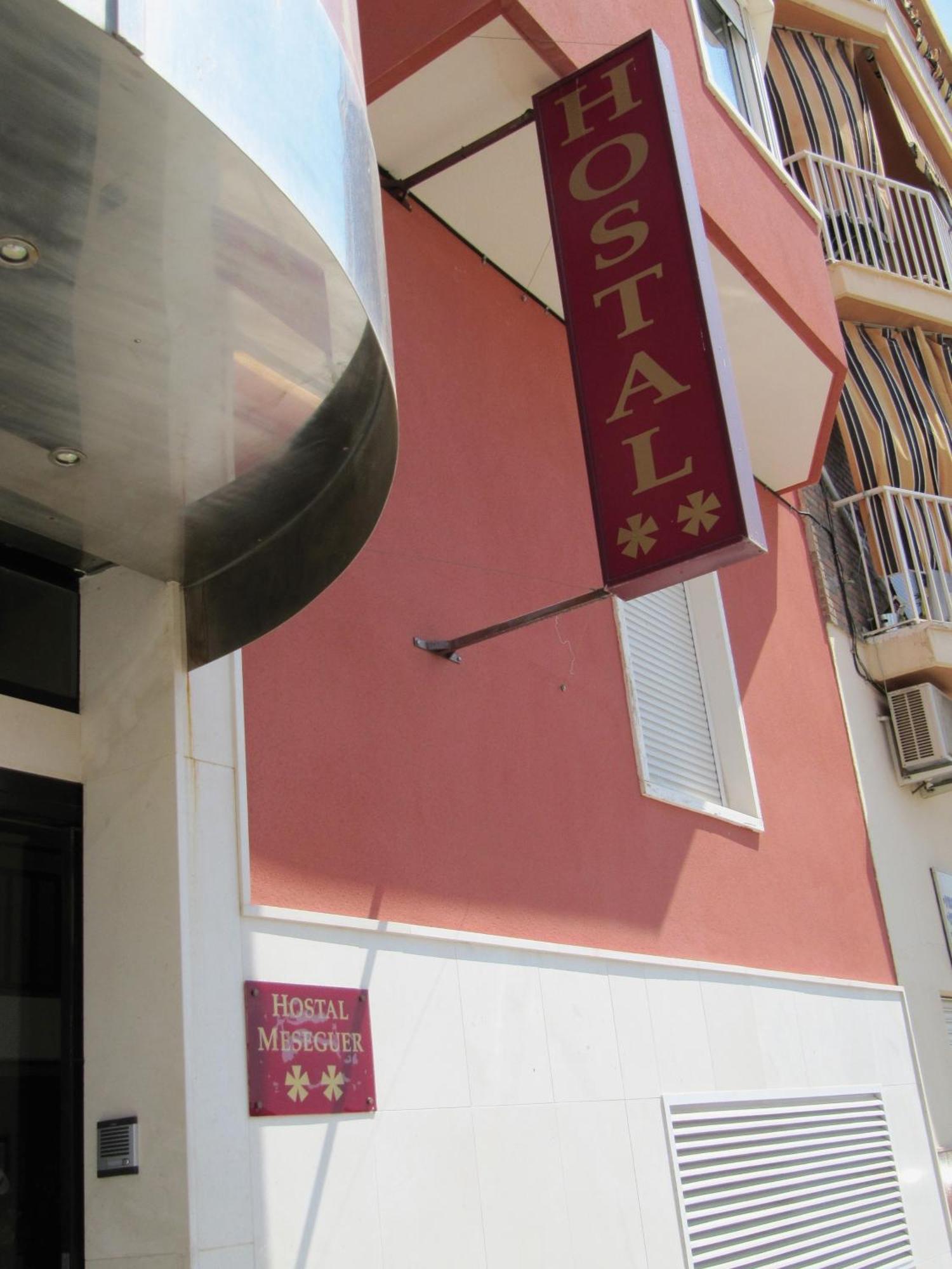 Hostal Meseguer El Altet Buitenkant foto